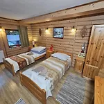 Ostoja Brzegi Apartment Zakopane